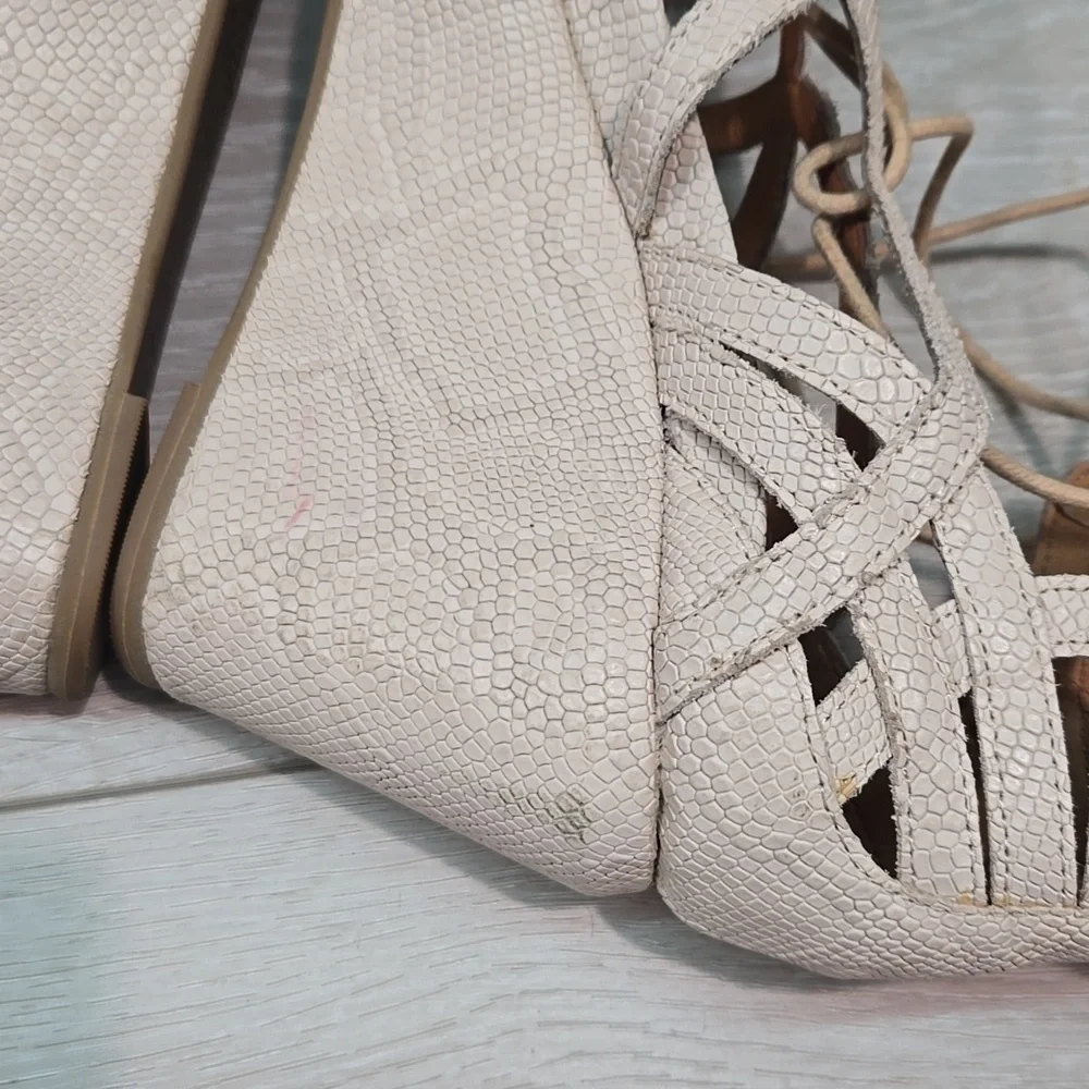 Gentle Souls Women's Lace Up Wedge Leather Hobo Boho Wedge Sandals Sz 8.5M Blush